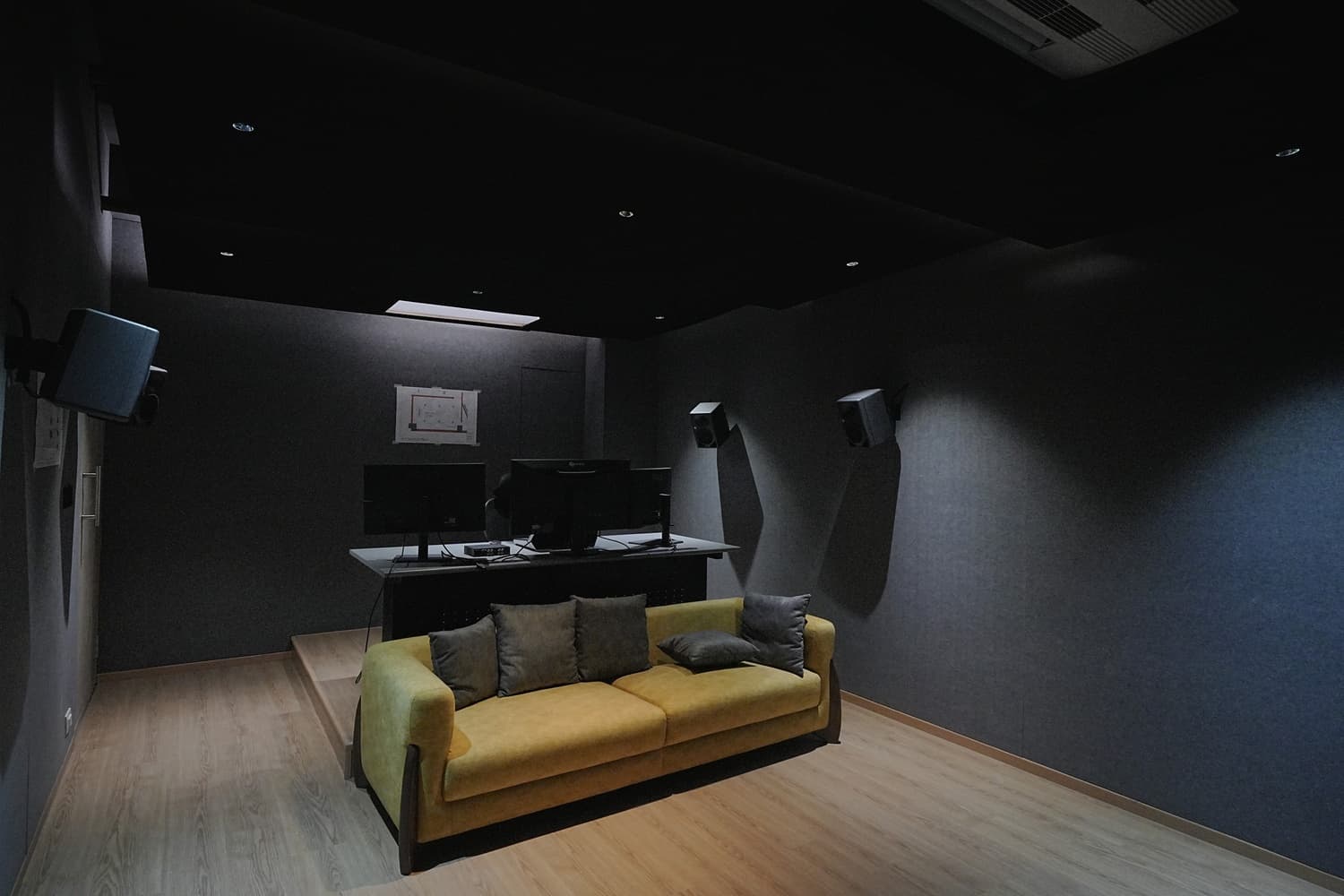 7.1 Sound mix with Dub room.